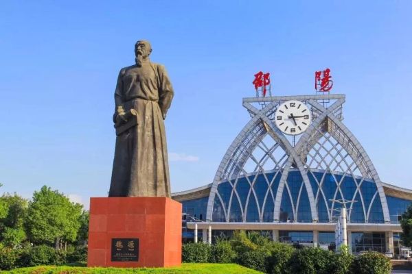 ��ꖾW(w��ng)վ���O(sh��)�W(w��ng)վ��Ҫ��������(y��ng)�ڽ�վ�rע��ʲô��