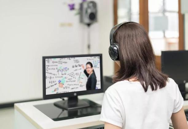 �ώ�Ҳ�����ڼҲ��W�n���ұ�ֱ��ܛ��������߀��  �h�̽���ܛ����ǰ��